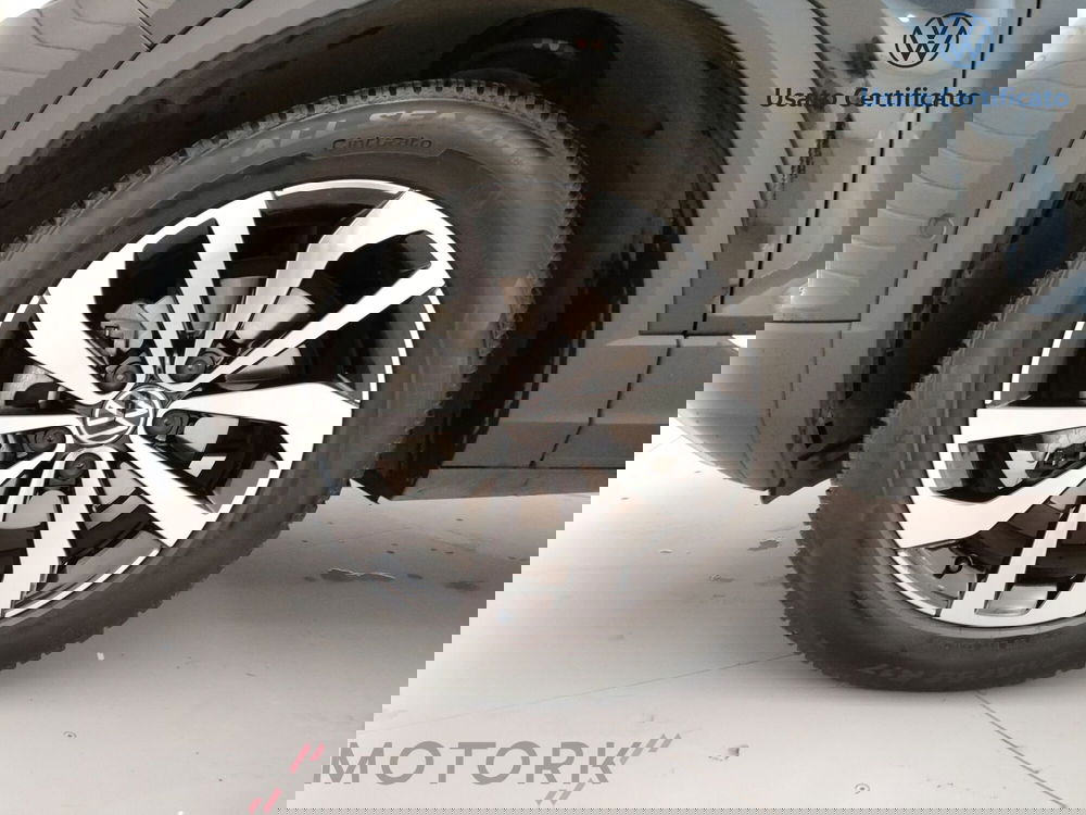 Volkswagen T-Roc usata a Varese (6)