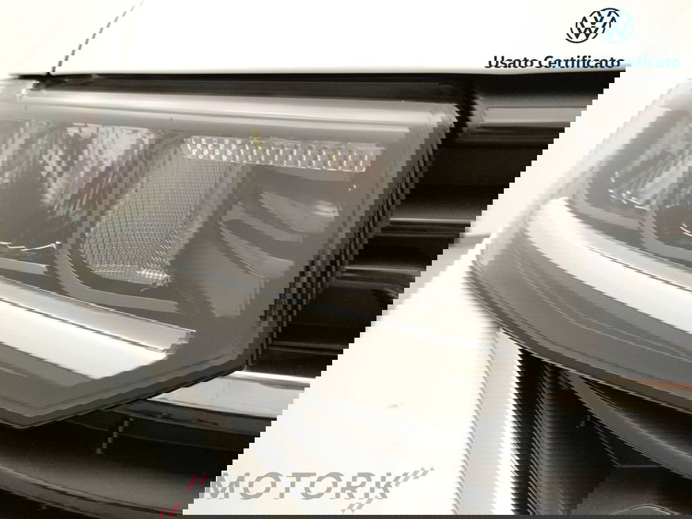 Volkswagen T-Cross nuova a Varese (6)