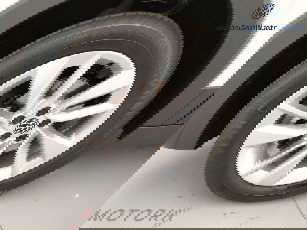 Volkswagen T-Cross nuova a Varese (7)