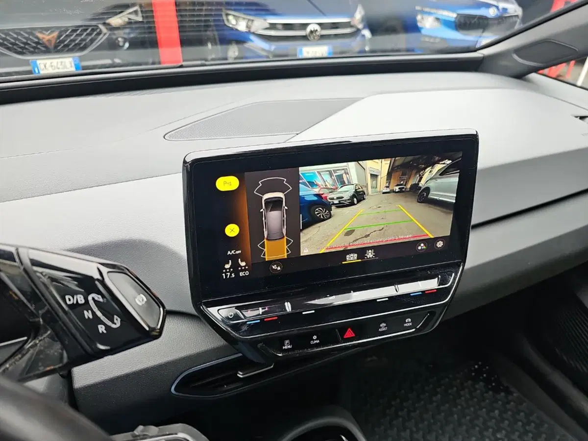 Volkswagen ID.3 usata a Lecco (15)