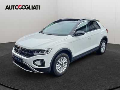 Volkswagen T-Roc 1.5 tsi Life dsg del 2022 usata a Merate