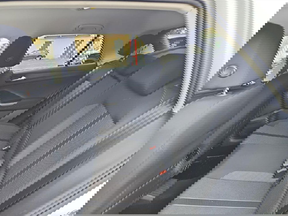 Volkswagen T-Roc usata a Lecco (10)
