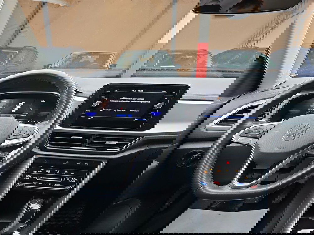 Volkswagen T-Roc usata a Lecco (11)