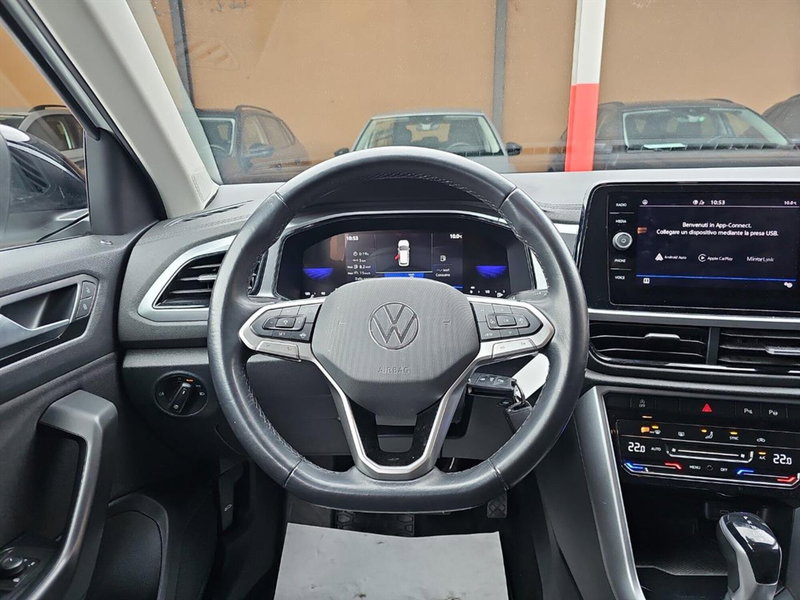 Volkswagen T-Roc usata a Lecco (12)