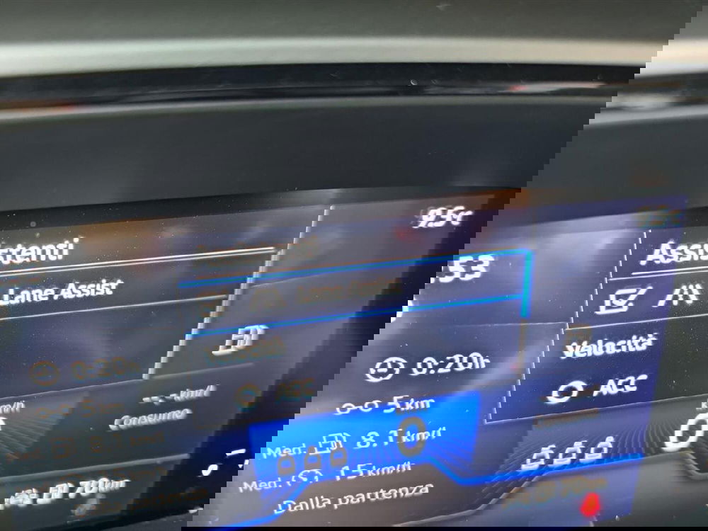 Volkswagen T-Roc usata a Lecco (16)