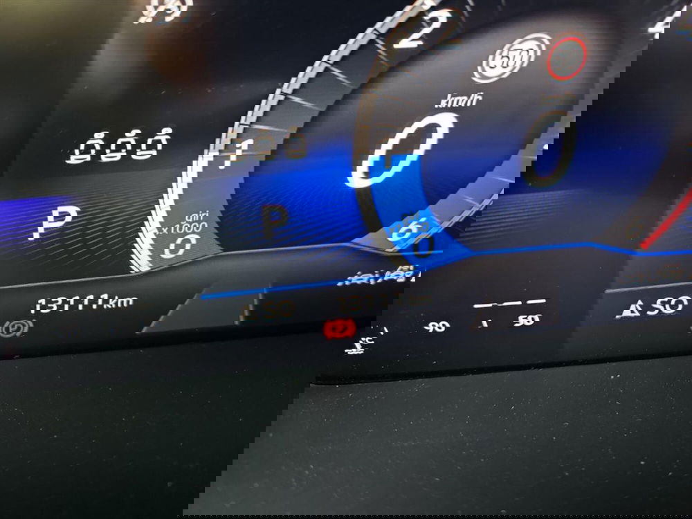 Volkswagen T-Roc usata a Lecco (15)