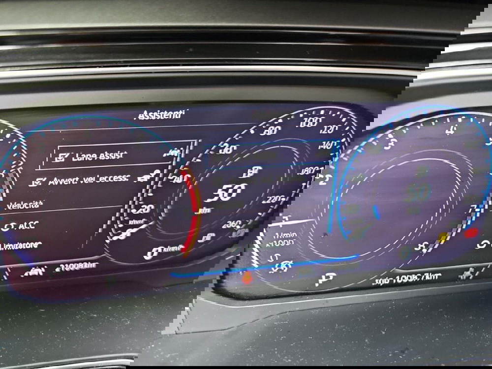 Volkswagen Taigo usata a Lecco (14)