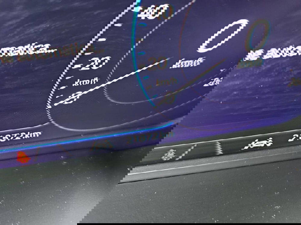 Volkswagen Taigo usata a Lecco (13)