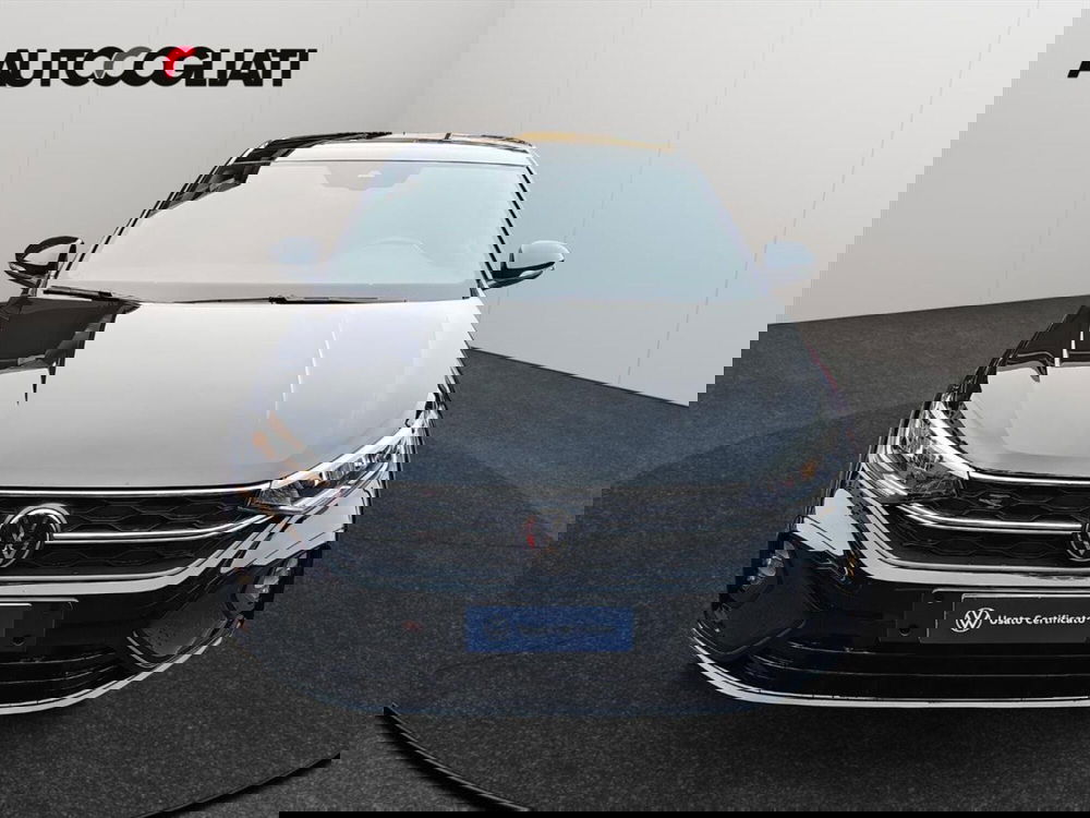 Volkswagen Taigo usata a Lecco (2)