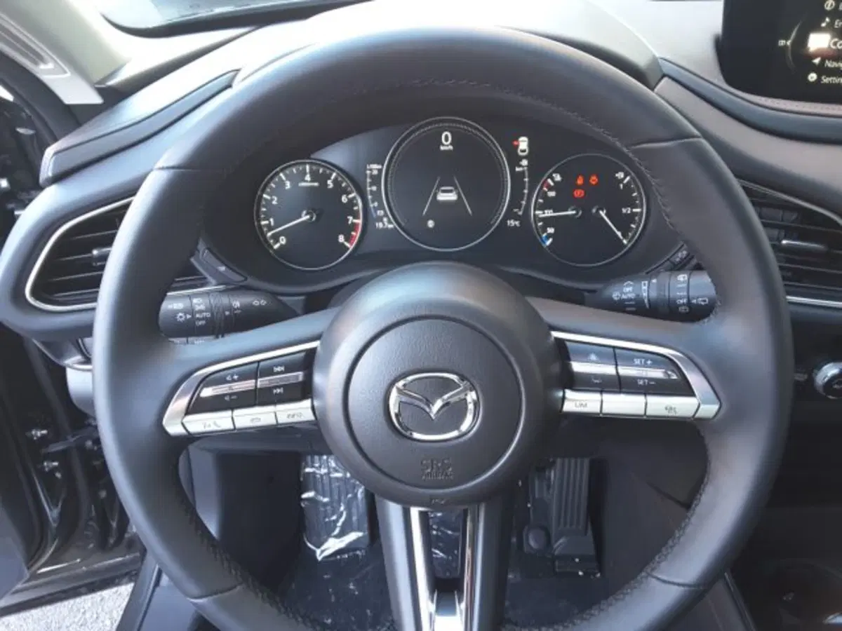 Mazda CX-30 nuova a Firenze (4)