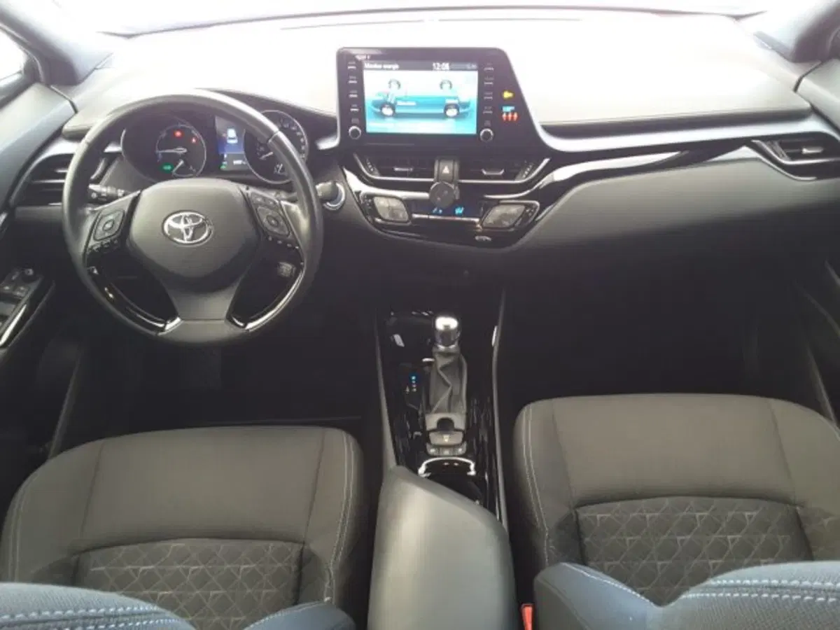 Toyota Toyota C-HR usata a Firenze (9)