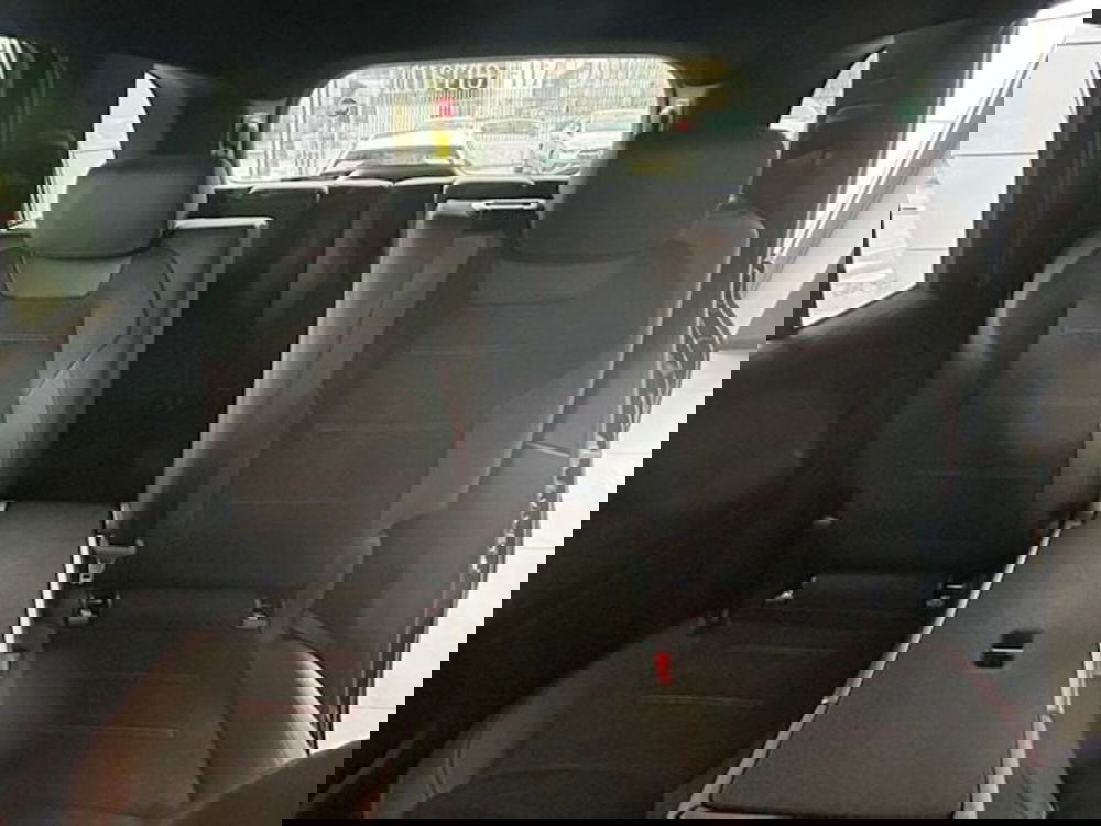 Mercedes-Benz GLB nuova a Potenza (12)