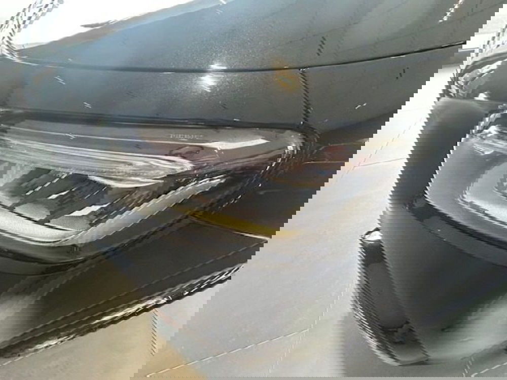 Mercedes-Benz GLB nuova a Potenza (16)