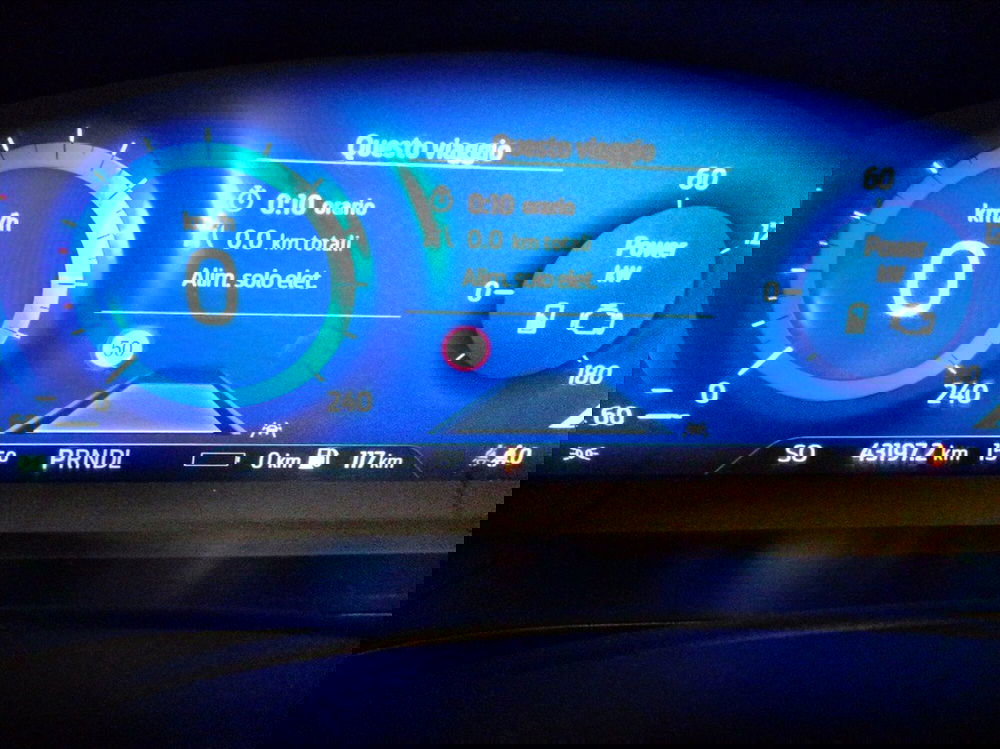 Ford Kuga usata a Milano (8)