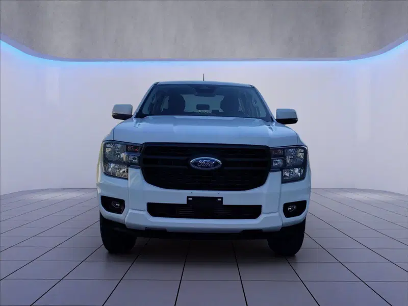 Ford Ranger Pick-up nuova a Milano (2)