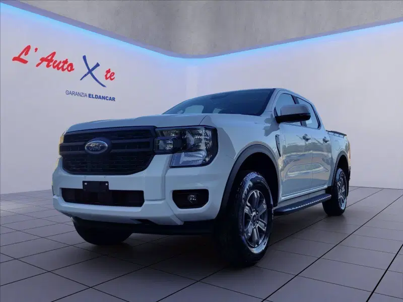 Ford Ranger Pick-up nuova a Milano (3)