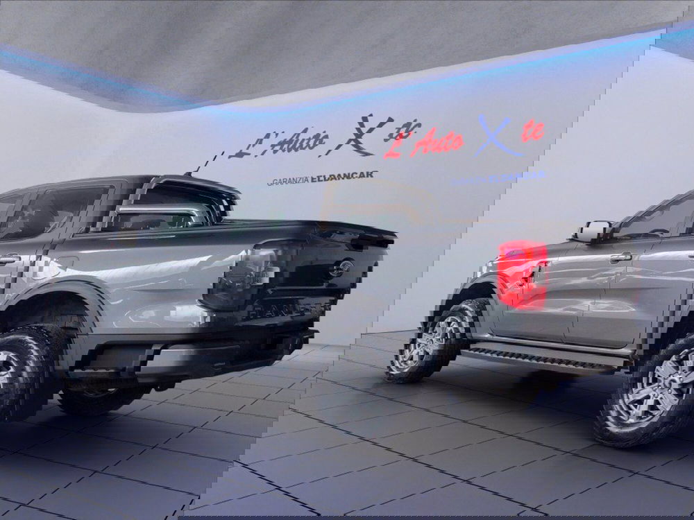 Ford Ranger Pick-up nuova a Milano (5)