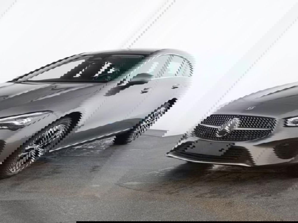 Mercedes-Benz CLA Shooting Brake usata a Milano