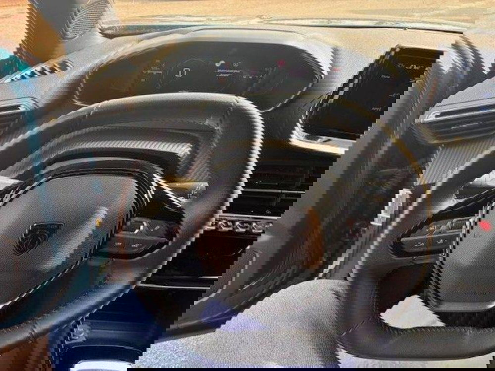 Peugeot 2008 usata a Milano (13)