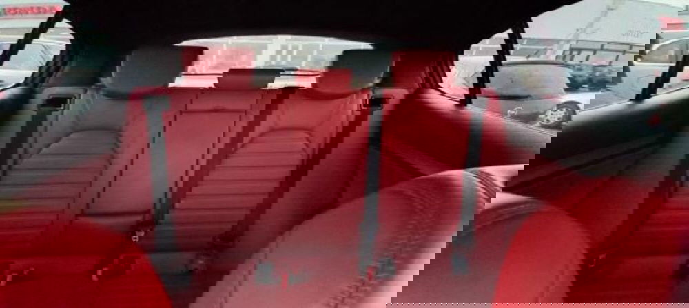 Alfa Romeo Stelvio usata a Udine (16)