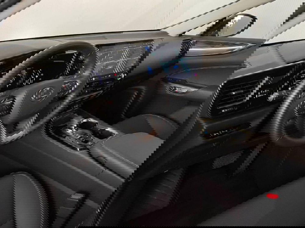 Lexus NX usata a Torino (14)