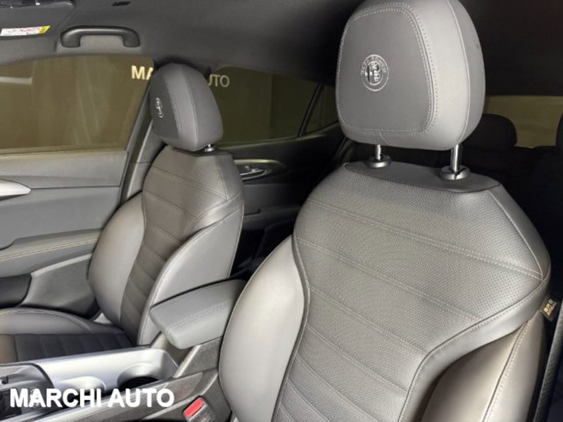 Alfa Romeo Tonale usata a Perugia (11)