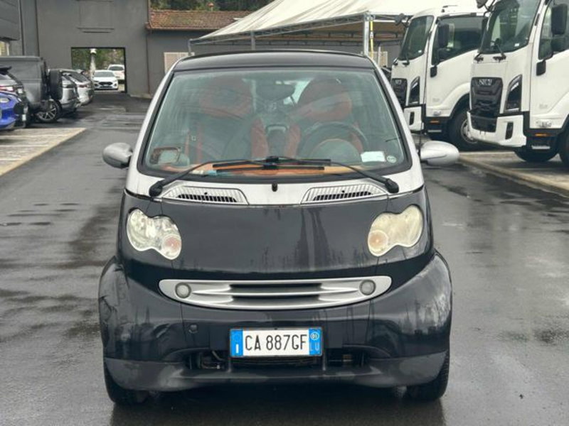 smart Fortwo usata a Lucca (2)