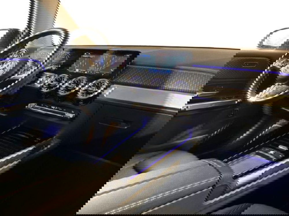 Mercedes-Benz GLB usata a Bologna (15)