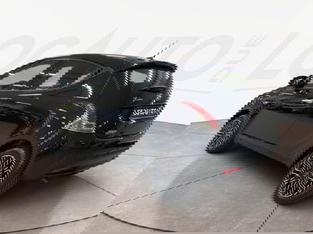 Lancia Ypsilon usata a Torino (5)