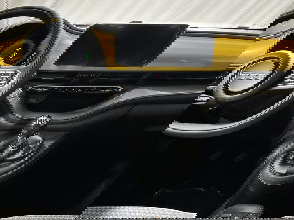 Fiat 500 nuova a Sondrio (14)