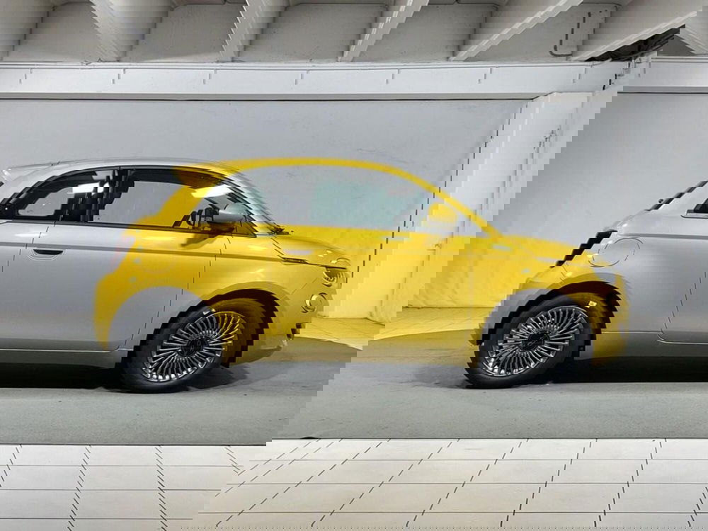 Fiat 500 nuova a Sondrio (6)