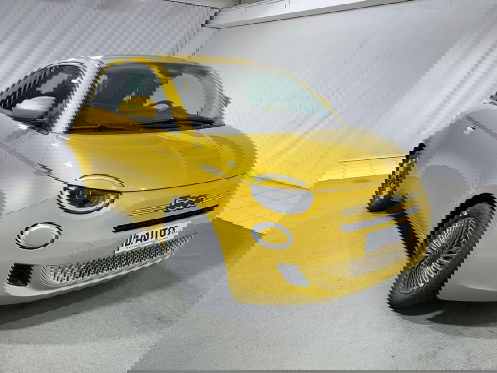 Fiat 500 nuova a Sondrio (7)