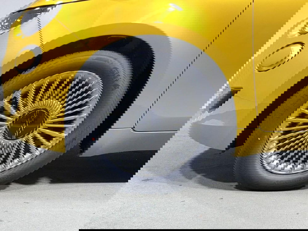 Fiat 500 nuova a Sondrio (9)