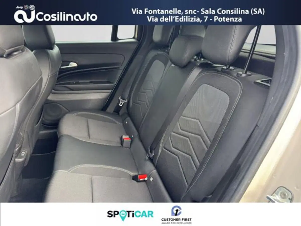 Jeep Avenger usata a Salerno (10)