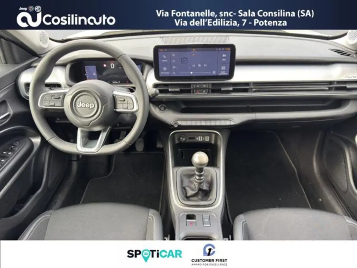 Jeep Avenger usata a Salerno (11)