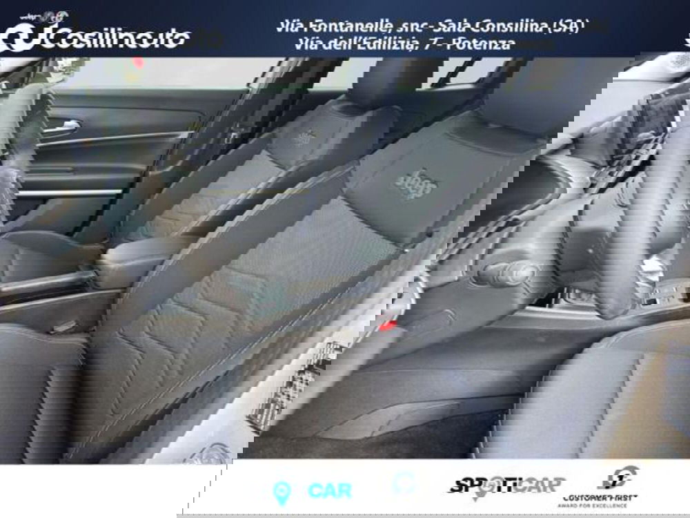 Jeep Avenger usata a Salerno (9)