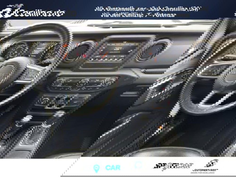 Jeep Wrangler Unlimited usata a Salerno (11)