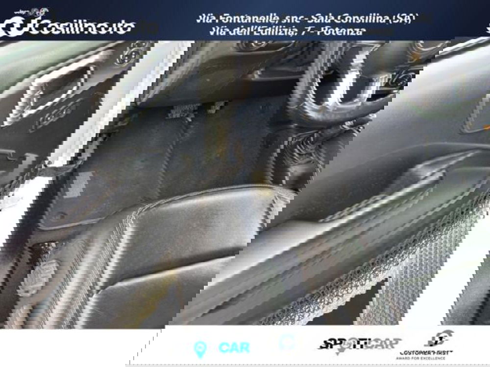 Jeep Wrangler Unlimited usata a Salerno (16)