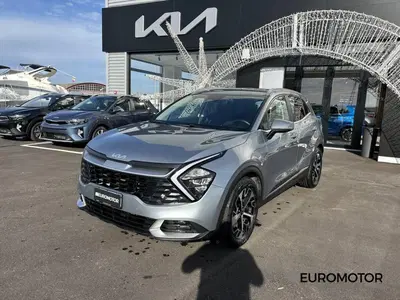 Kia Sportage 1.6 CRDi MHEV Style del 2023 usata a Modugno