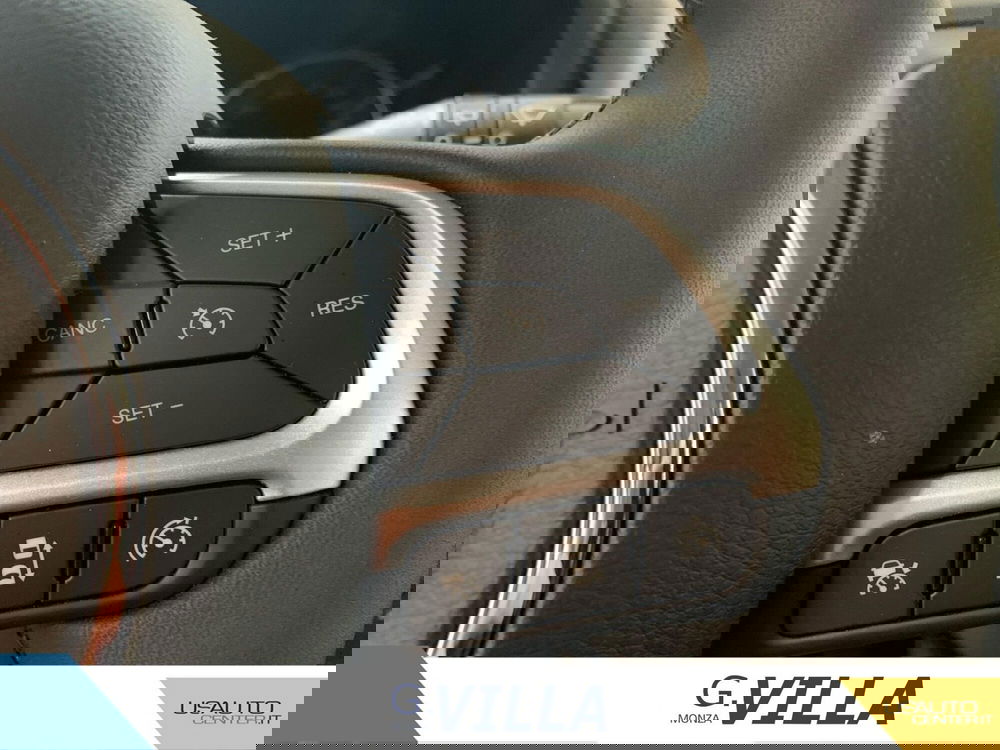 Jeep Renegade nuova a Monza e Brianza (16)