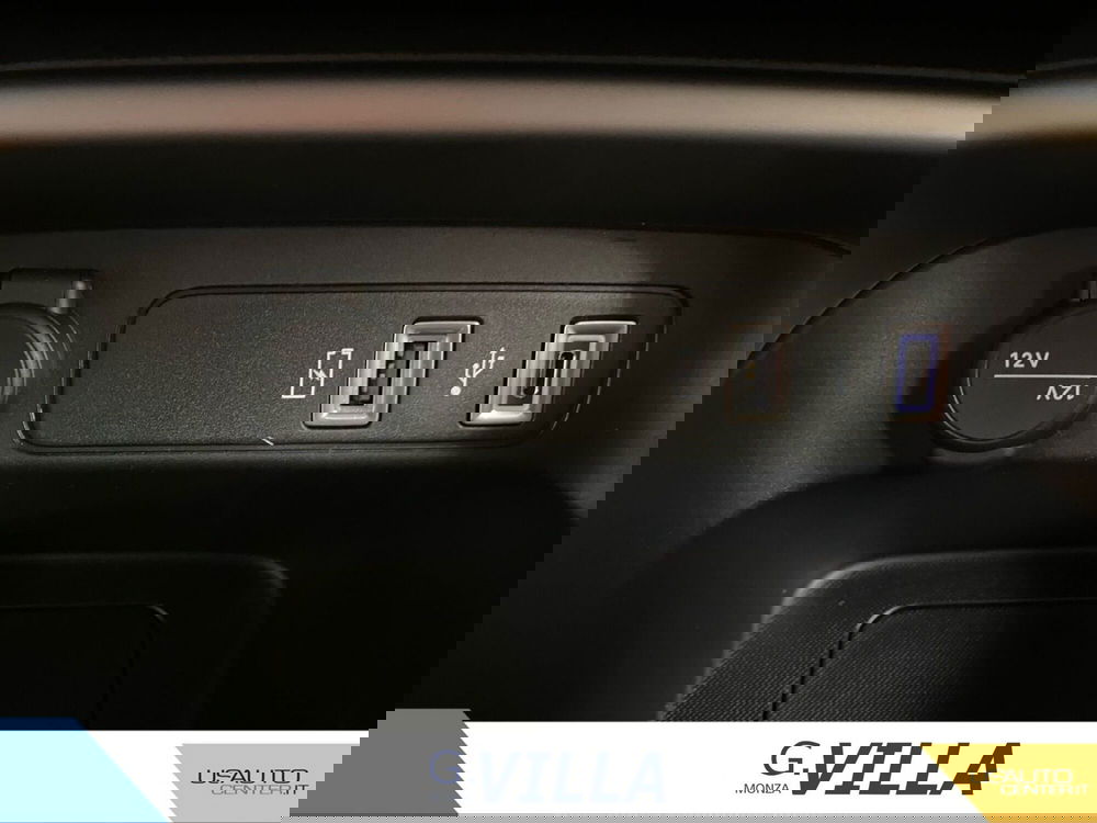 Jeep Avenger nuova a Monza e Brianza (19)