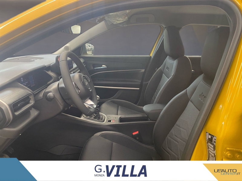 Jeep Avenger nuova a Monza e Brianza (13)