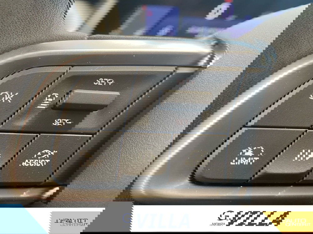 Jeep Avenger nuova a Monza e Brianza (17)