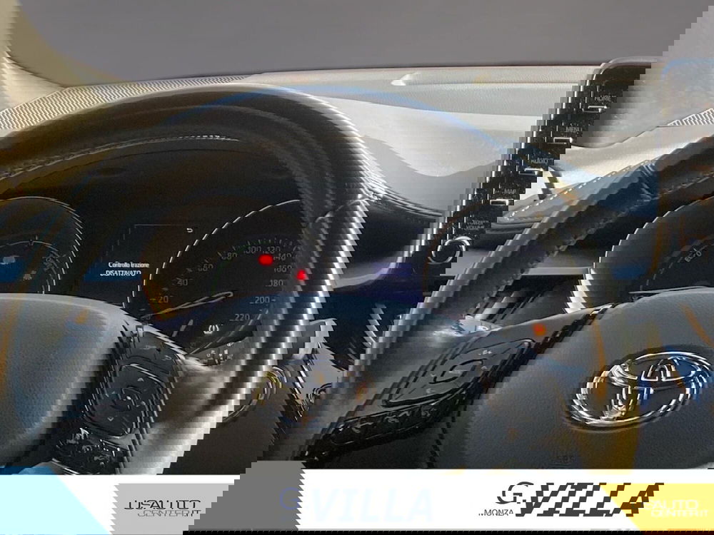 Toyota Toyota C-HR usata a Monza e Brianza (16)