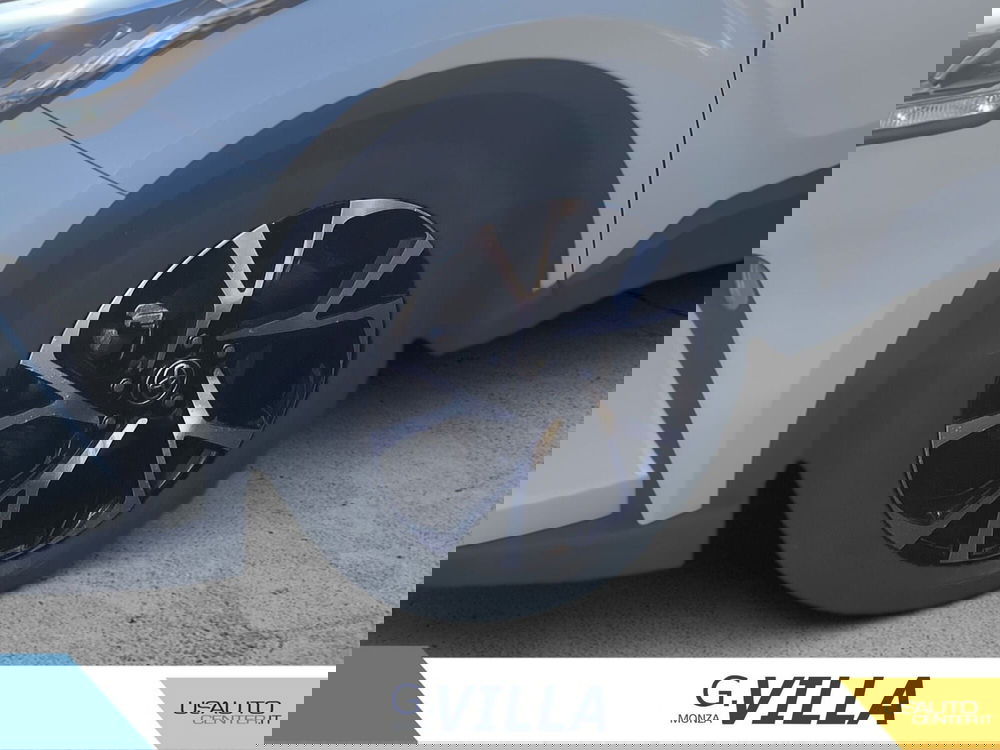 Toyota Toyota C-HR usata a Monza e Brianza (4)