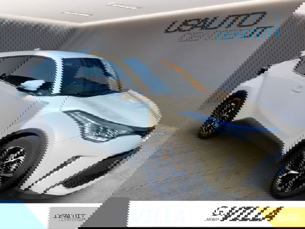 Toyota Toyota C-HR usata a Monza e Brianza (9)