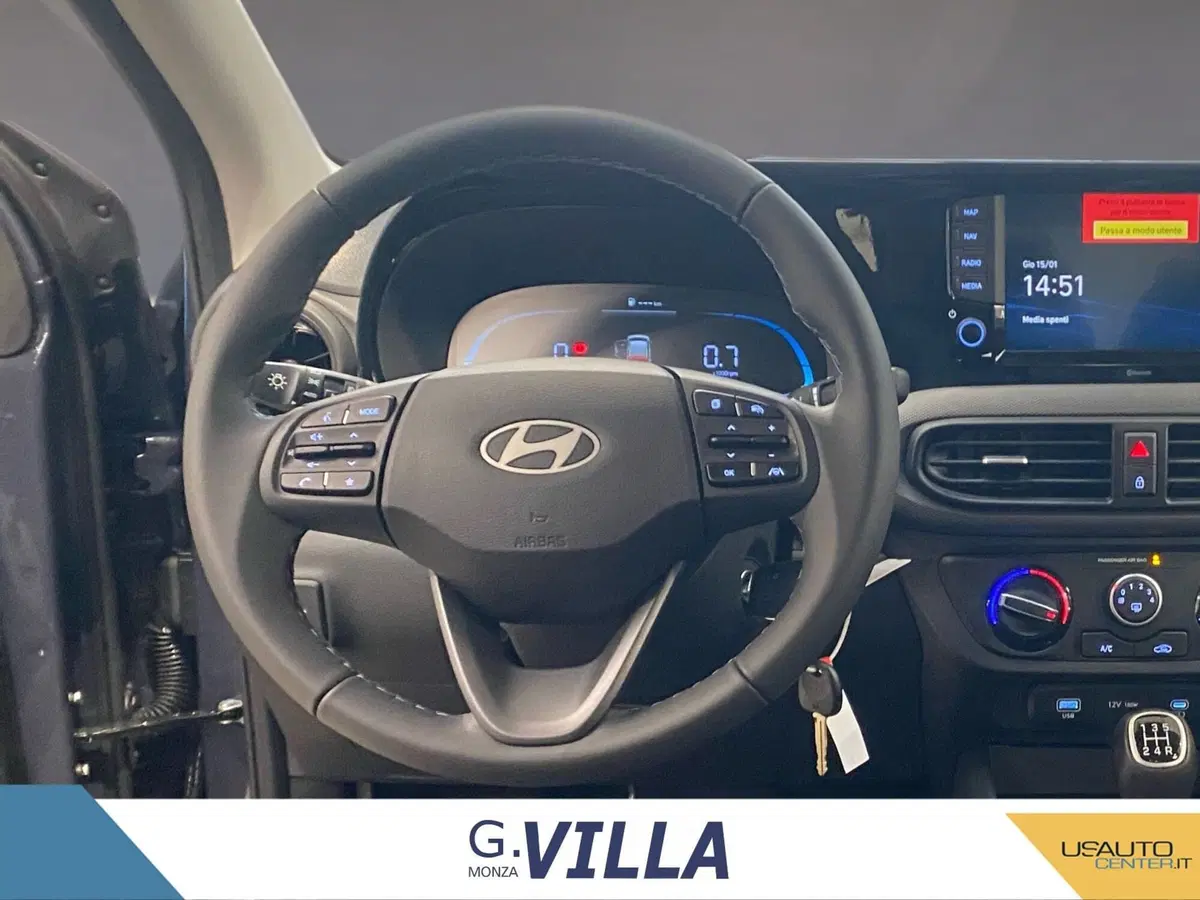Hyundai i10 nuova a Monza e Brianza (12)