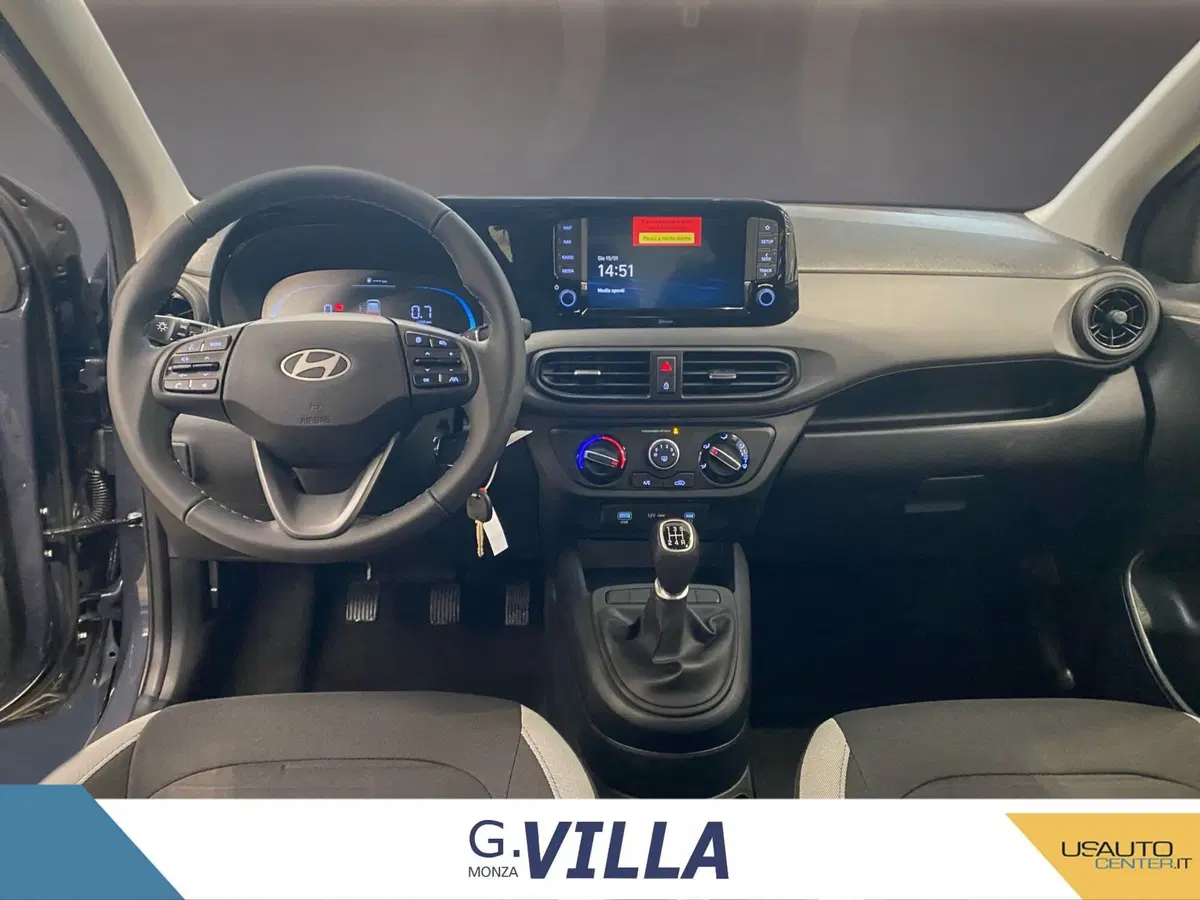 Hyundai i10 nuova a Monza e Brianza (15)