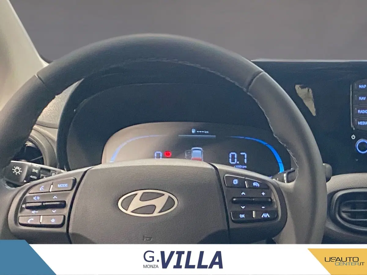 Hyundai i10 nuova a Monza e Brianza (16)