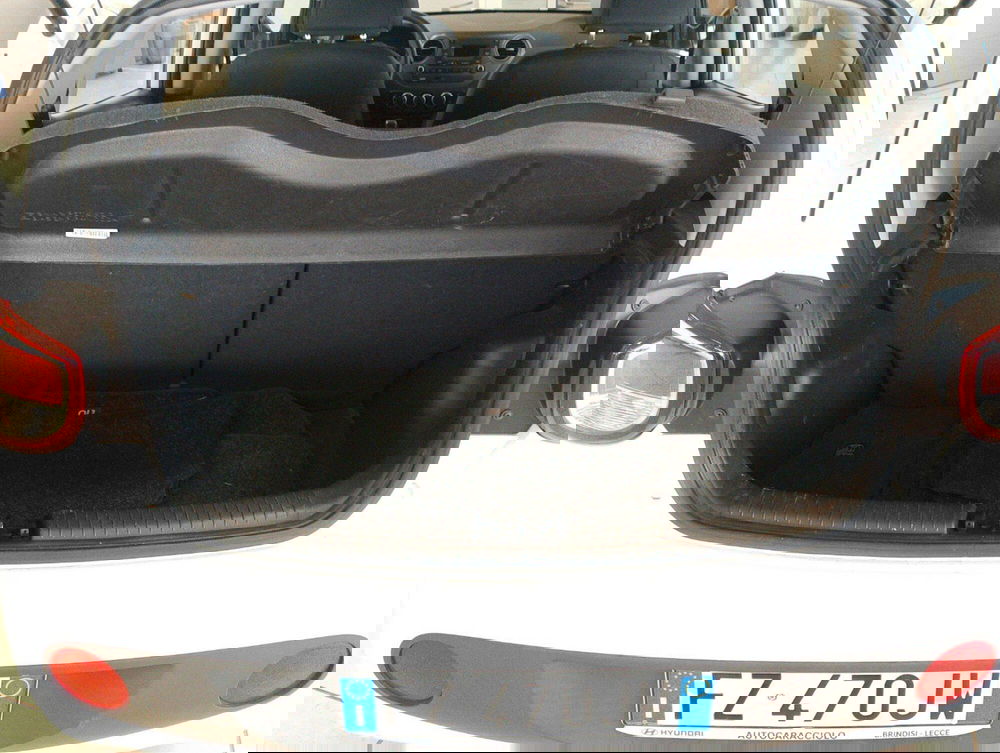 Hyundai i10 usata a Lecce (14)